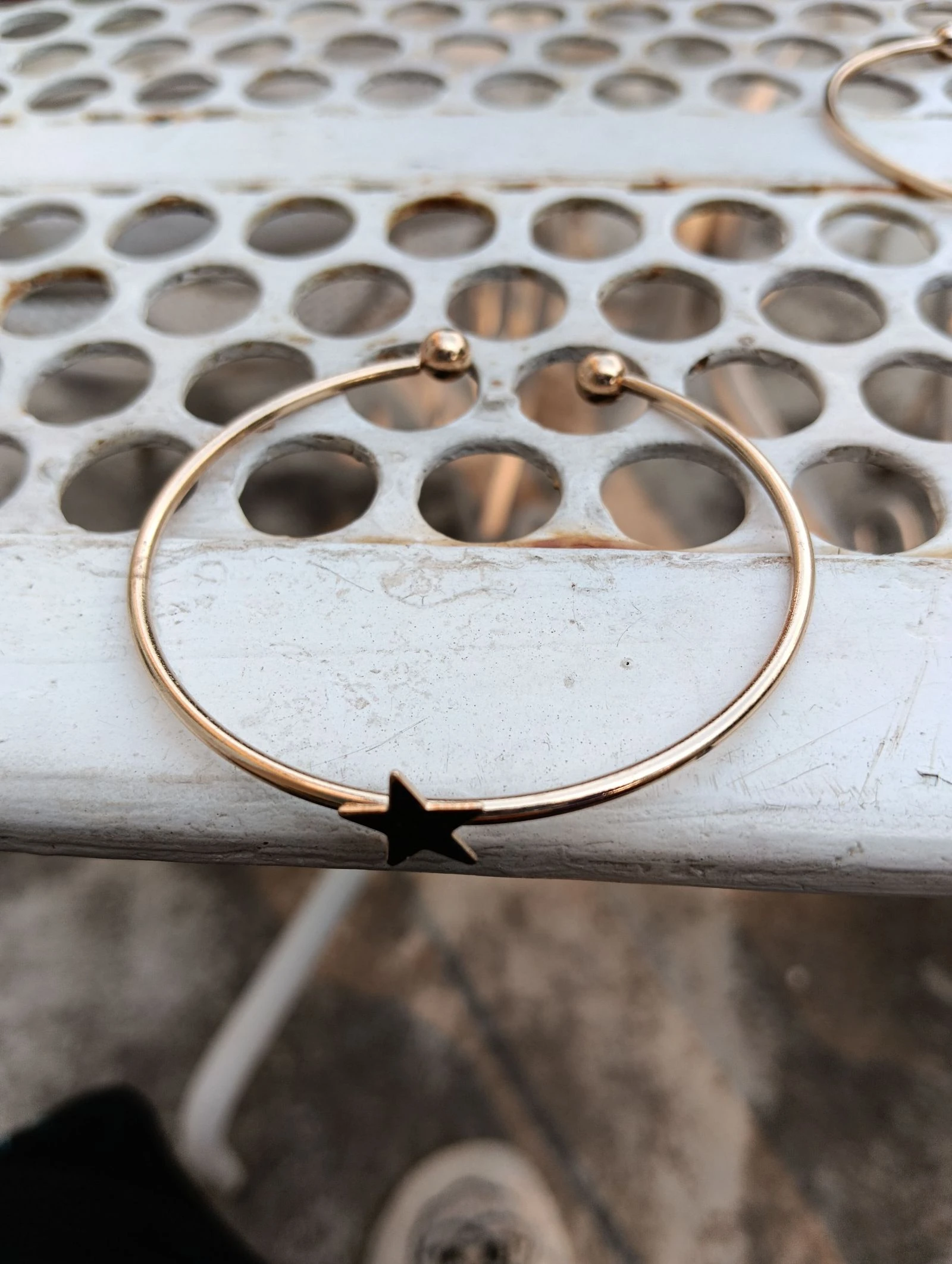 Bracelets étoiles doré neuf 